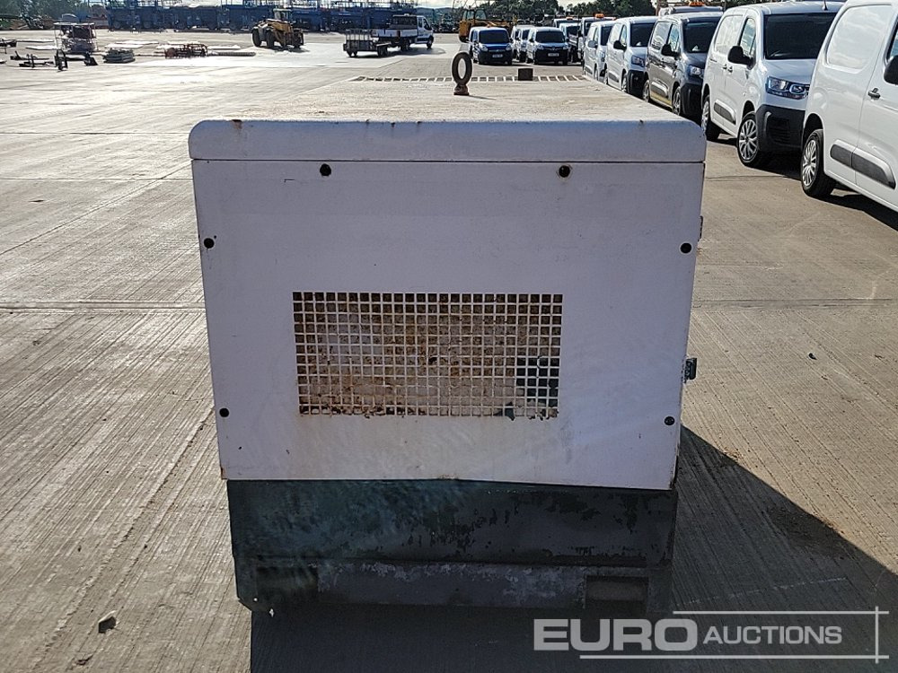 Pramac 30kVA Silent Generator - Gerador elétrico: foto 4 Pramac 30kVA Silent Generator - Gerador elétrico: foto 4