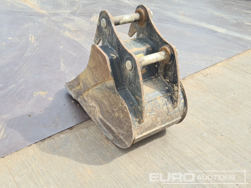 Rhinox 24" Digging Bucket 65mm Pin to suit 13 Ton Excavator - Balde: foto 3 Rhinox 24" Digging Bucket 65mm Pin to suit 13 Ton Excavator - Balde: foto 3