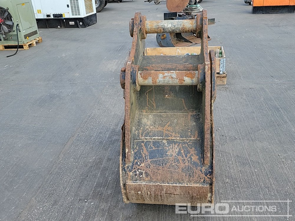 Rhinox 24" Digging Bucket 80mm Pin to suit 20 Ton Excavator - Balde: foto 4 Rhinox 24" Digging Bucket 80mm Pin to suit 20 Ton Excavator - Balde: foto 4