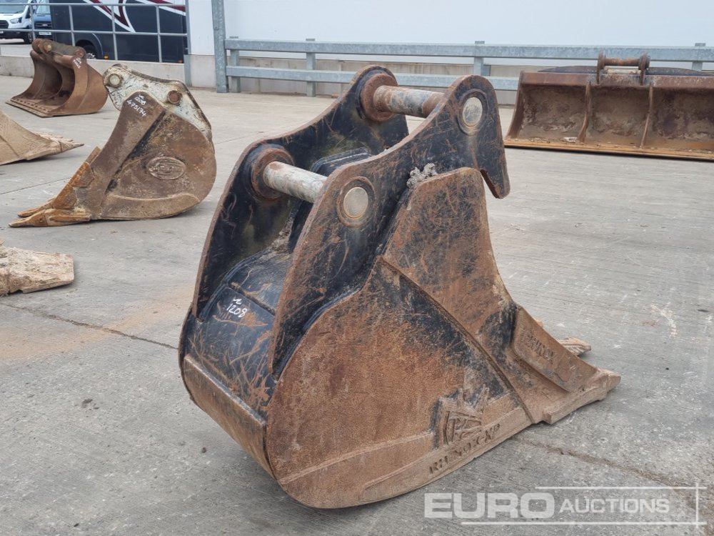 Rhinox 24" Digging Bucket 80mm Pin to suit 20 Ton Excavator - Balde: foto 5 Rhinox 24" Digging Bucket 80mm Pin to suit 20 Ton Excavator - Balde: foto 5