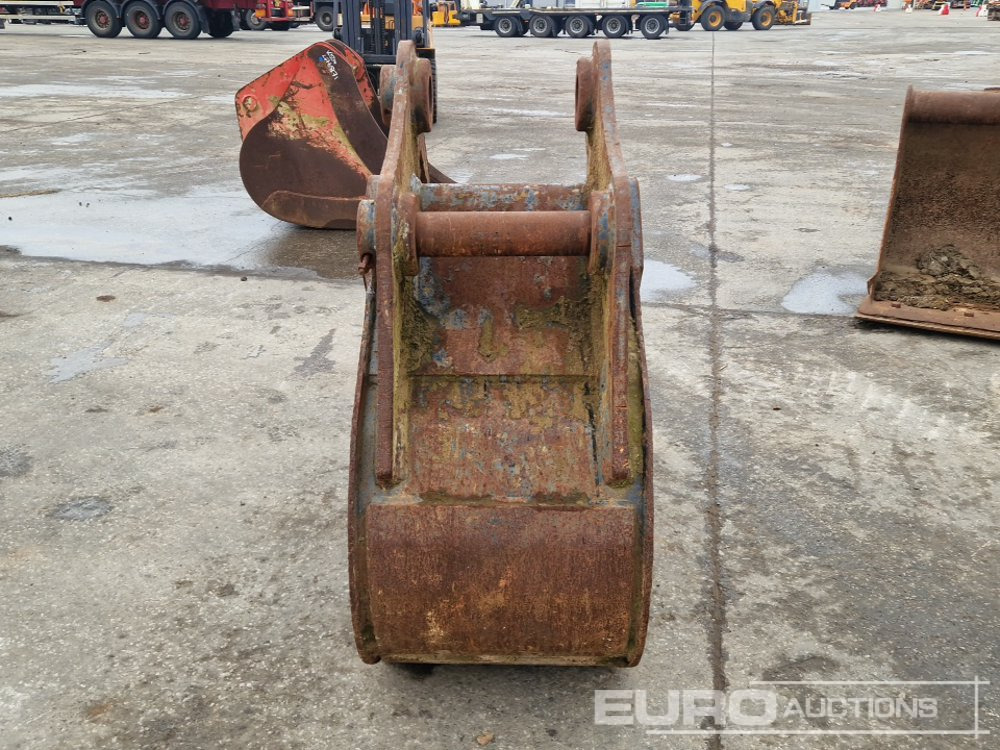 Rhinox 24" Digging Bucket 80mm Pin to suit 20 Ton Excavator - Balde: foto 4 Rhinox 24" Digging Bucket 80mm Pin to suit 20 Ton Excavator - Balde: foto 4