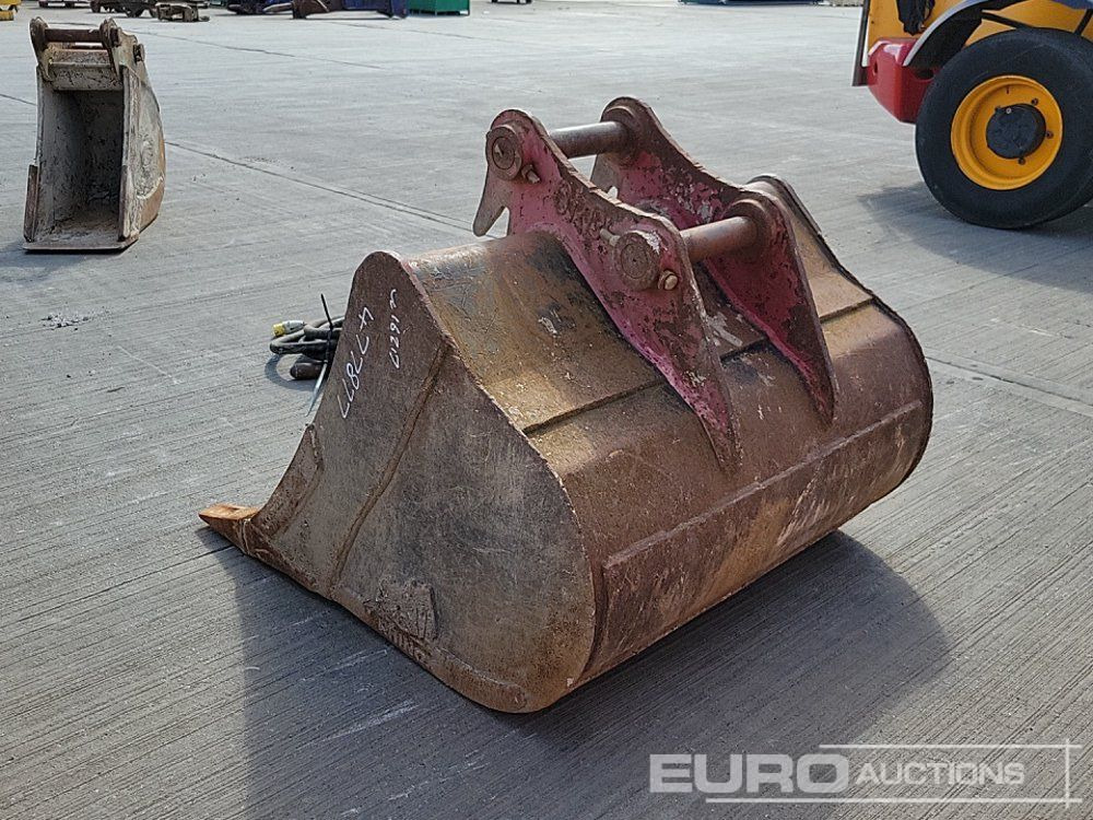 Rhinox 48" Digging Bucket 65mm Pin to suit 13 Ton Excavator - Balde: foto 2 Rhinox 48" Digging Bucket 65mm Pin to suit 13 Ton Excavator - Balde: foto 2