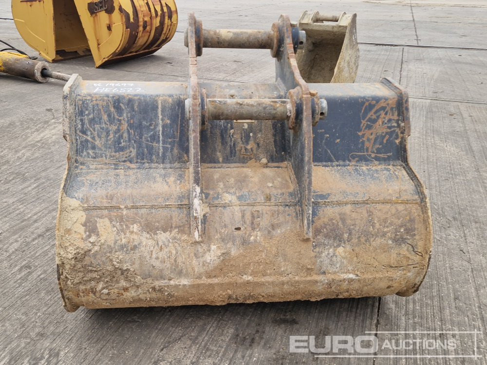 Rhinox 48" Digging Bucket 65mm Pin to suit 13 Ton Excavator - Balde: foto 4 Rhinox 48" Digging Bucket 65mm Pin to suit 13 Ton Excavator - Balde: foto 4