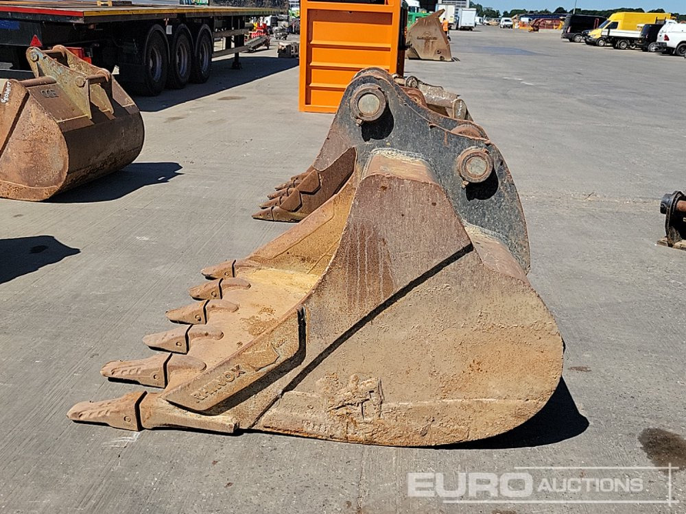 Rhinox 60" Digging Bucket 80mm Pin to suit 20 Ton Excavator - Balde: foto 2 Rhinox 60" Digging Bucket 80mm Pin to suit 20 Ton Excavator - Balde: foto 2