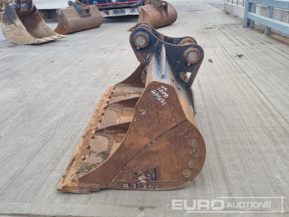 Rhinox 84" Ditching Bucket 80mm Pin to suit 20 Ton Excavator - Balde: foto 2 Rhinox 84" Ditching Bucket 80mm Pin to suit 20 Ton Excavator - Balde: foto 2