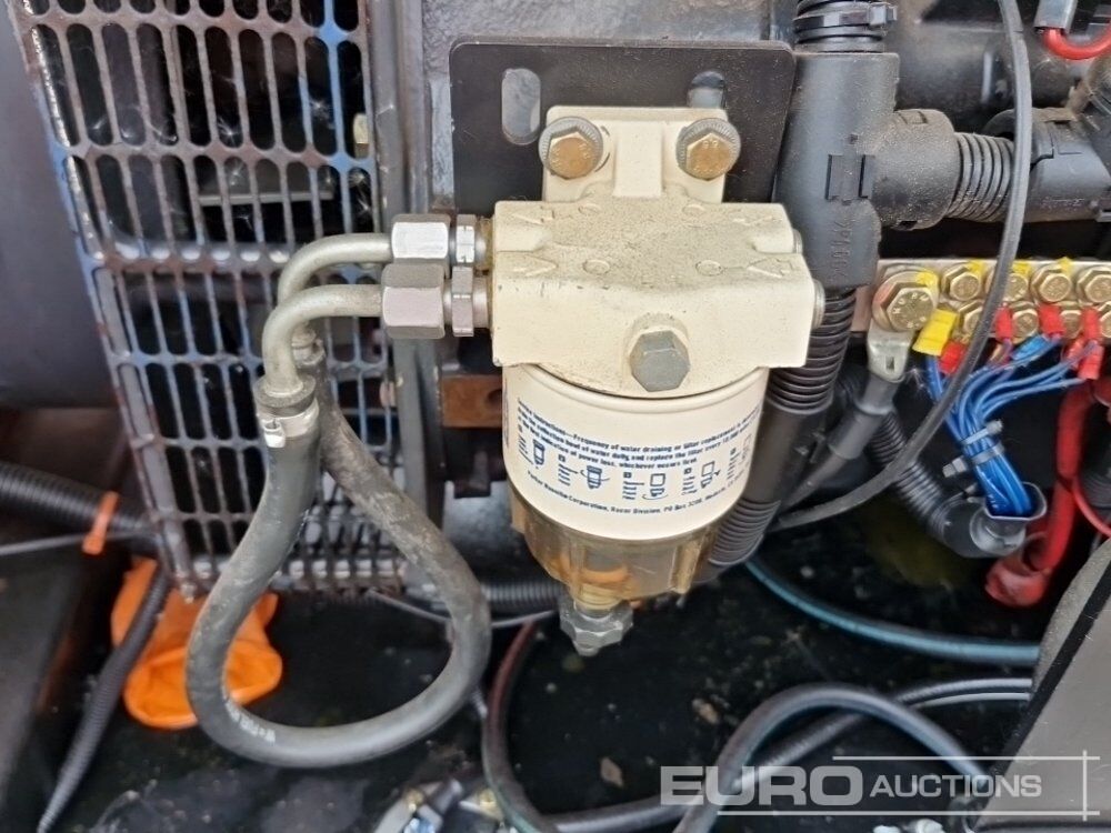 Gerador elétrico SDMO R44C3: foto 16 Gerador elétrico SDMO R44C3: foto 16