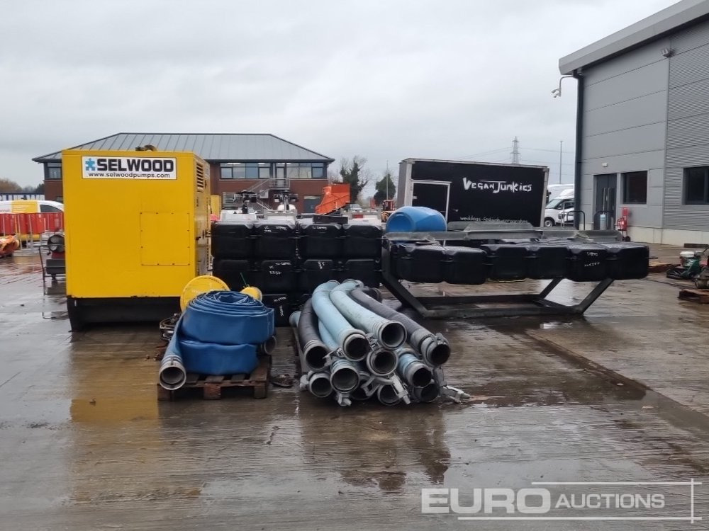 Selwood Hydraulic Pump, Iveco Engine, 6" Hydraulic Submersible Waterpump & Hoses, Pallet of Lay Flat Hoses, Pallet of 6" Hoses, Flotation Pontoon & Floats - Bomba de água: foto 2 Selwood Hydraulic Pump, Iveco Engine, 6" Hydraulic Submersible Waterpump & Hoses, Pallet of Lay Flat Hoses, Pallet of 6" Hoses, Flotation Pontoon & Floats - Bomba de água: foto 2