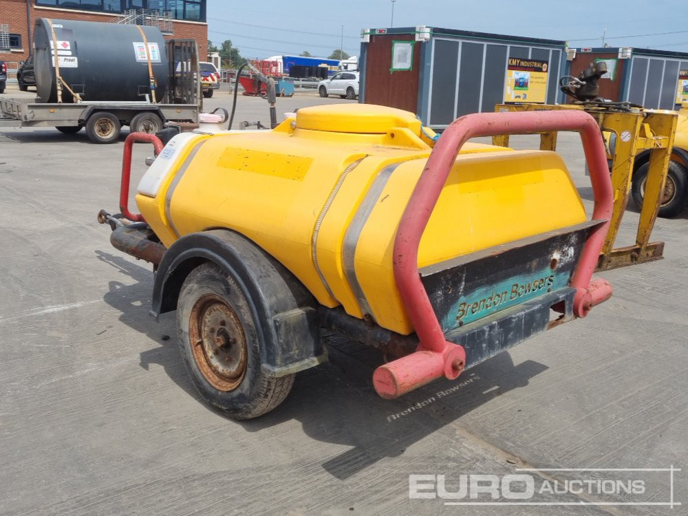 Single Axle Plastic Water Bowser, Yanmar Pressure Washer - Lavadora de alta pressão: foto 3 Single Axle Plastic Water Bowser, Yanmar Pressure Washer - Lavadora de alta pressão: foto 3
