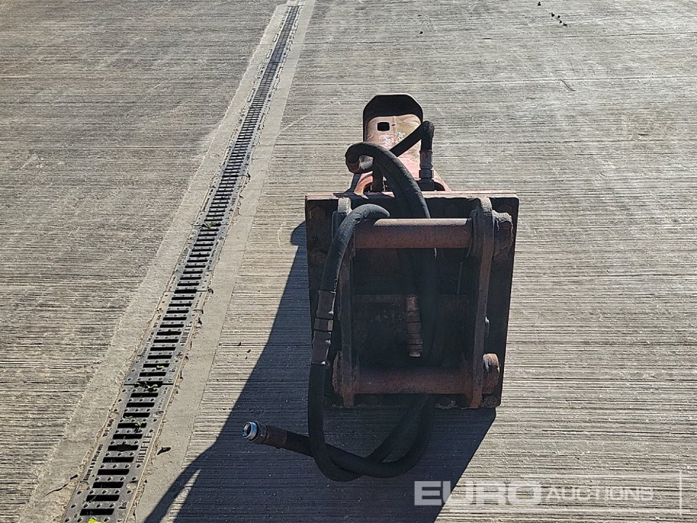 Socomec Hydraulic Breaker 65mm Pin to suit 13 Ton Excavator - Martelo hidráulico: foto 4 Socomec Hydraulic Breaker 65mm Pin to suit 13 Ton Excavator - Martelo hidráulico: foto 4