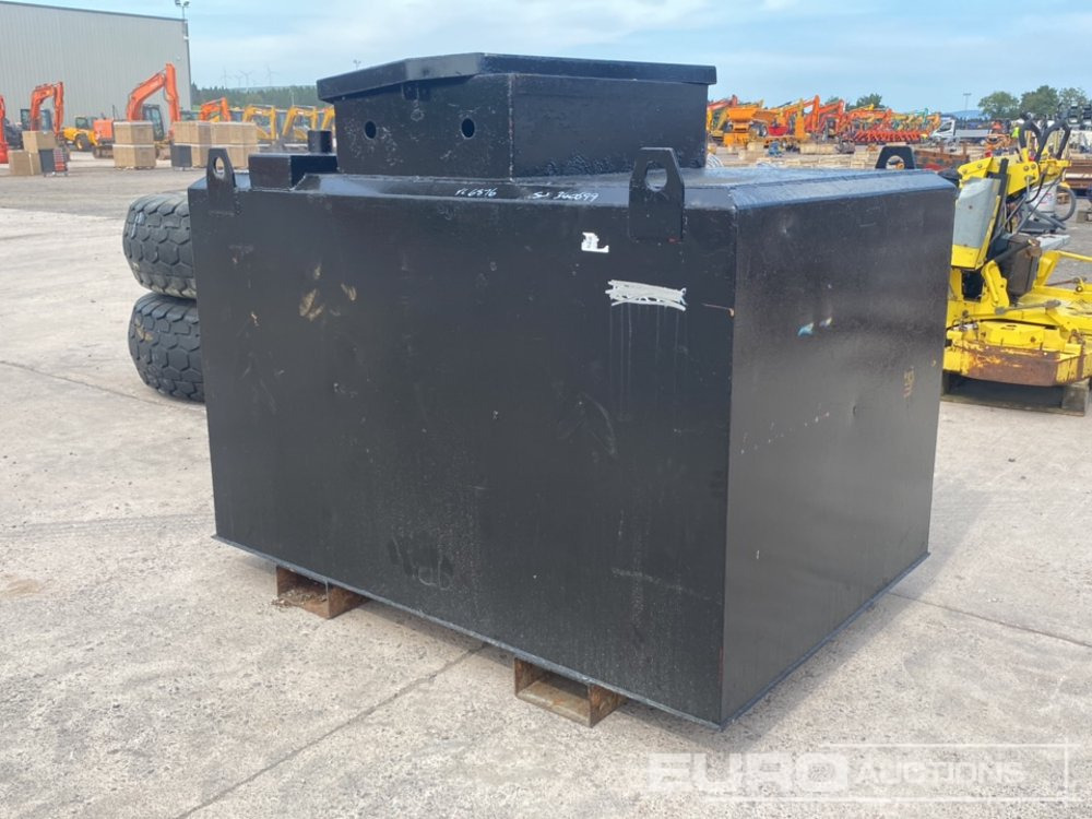 Steel Fuel Tank - Depósito de armazenamento: foto 3 Steel Fuel Tank - Depósito de armazenamento: foto 3