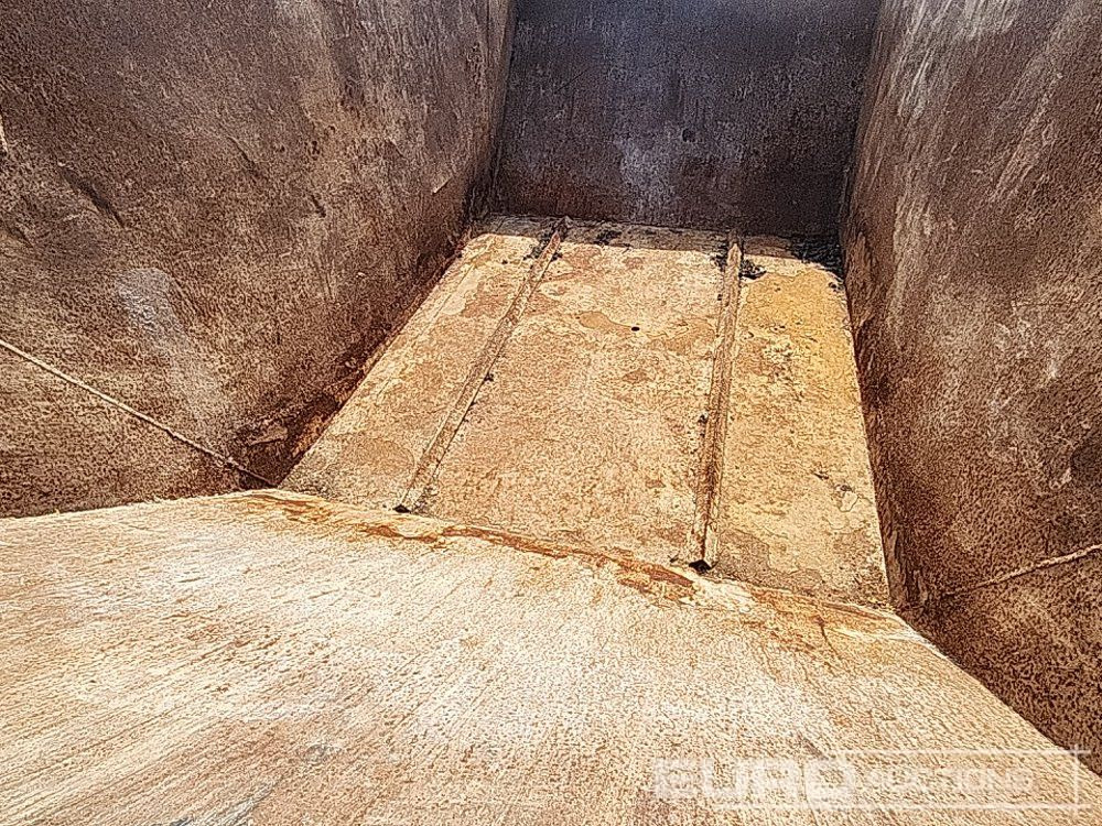 Steel Skip to suit Skip Loader Lorry - Contentor de entulho: foto 5 Steel Skip to suit Skip Loader Lorry - Contentor de entulho: foto 5