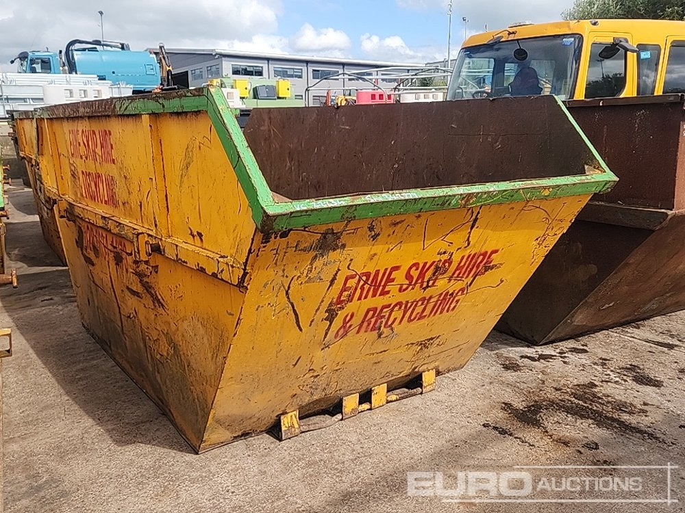 Steel Skip to suit Skip Loader Lorry - Contentor de entulho: foto 1 Steel Skip to suit Skip Loader Lorry - Contentor de entulho: foto 1