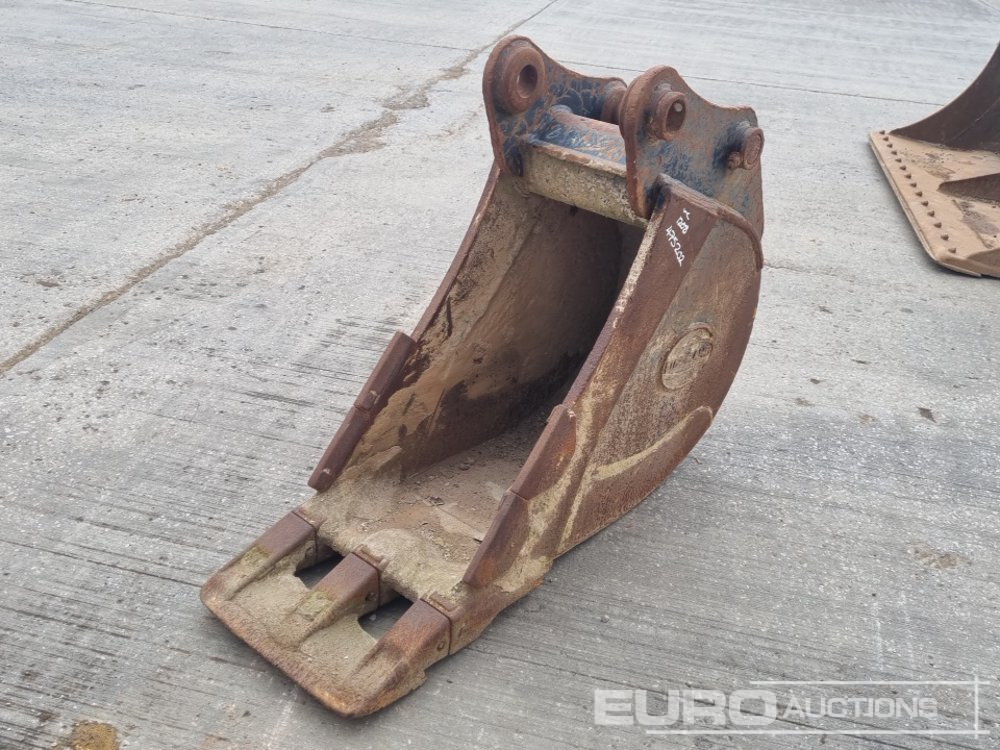 Strickland 18" Digging Bucket 65mm Pin to suit 13 Ton Excavator - Balde: foto 1 Strickland 18" Digging Bucket 65mm Pin to suit 13 Ton Excavator - Balde: foto 1