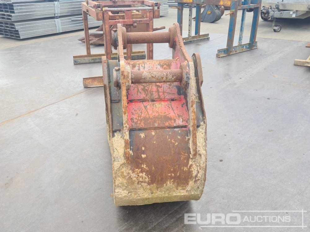 Strickland 24" Digging Bucket 65mm Pin to suit 13 Ton Excavator - Balde: foto 4 Strickland 24" Digging Bucket 65mm Pin to suit 13 Ton Excavator - Balde: foto 4