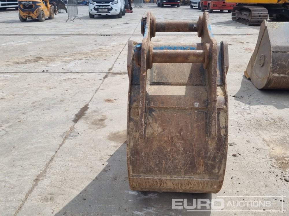 Strickland 24" Digging Bucket 65mm Pin to suit 13 Ton Excavator - Balde: foto 4 Strickland 24" Digging Bucket 65mm Pin to suit 13 Ton Excavator - Balde: foto 4