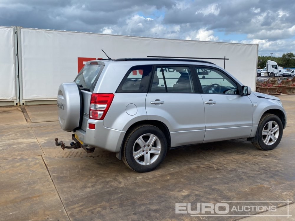 Suzuki Grand Vitara - SUV: foto 5 Suzuki Grand Vitara - SUV: foto 5