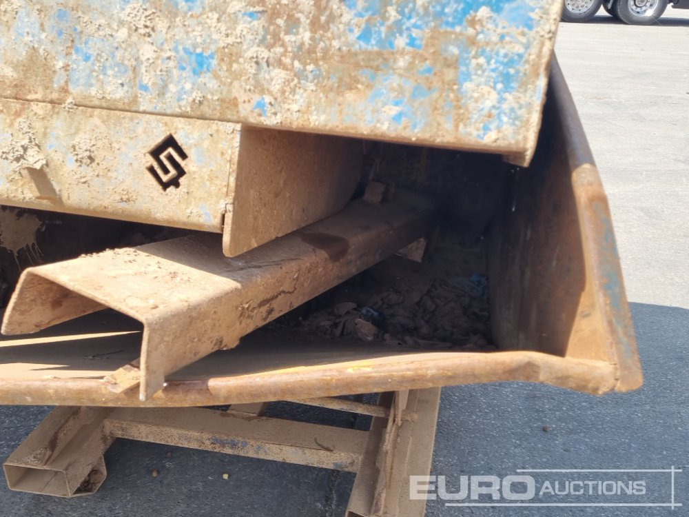 Contentor basculante Tipping Skip to suit Forklift (3 of): foto 16