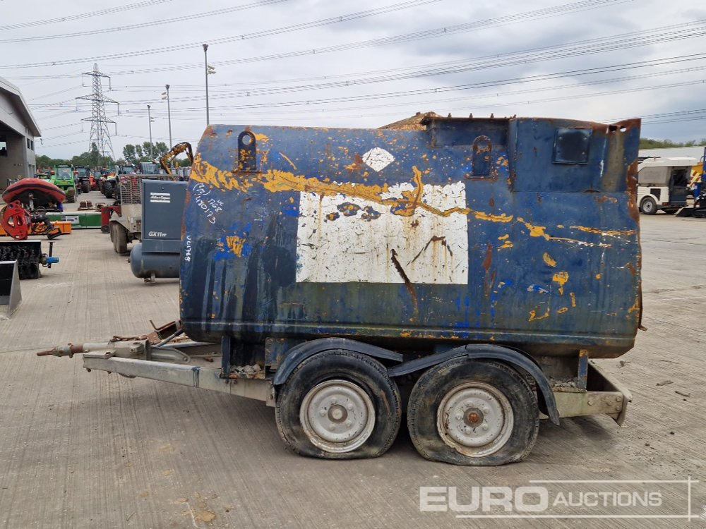 Twin Axle Axle Bunded Fuel Bowser, Single Axle Bunded Fuel Bowser - Depósito de armazenamento: foto 2 Twin Axle Axle Bunded Fuel Bowser, Single Axle Bunded Fuel Bowser - Depósito de armazenamento: foto 2