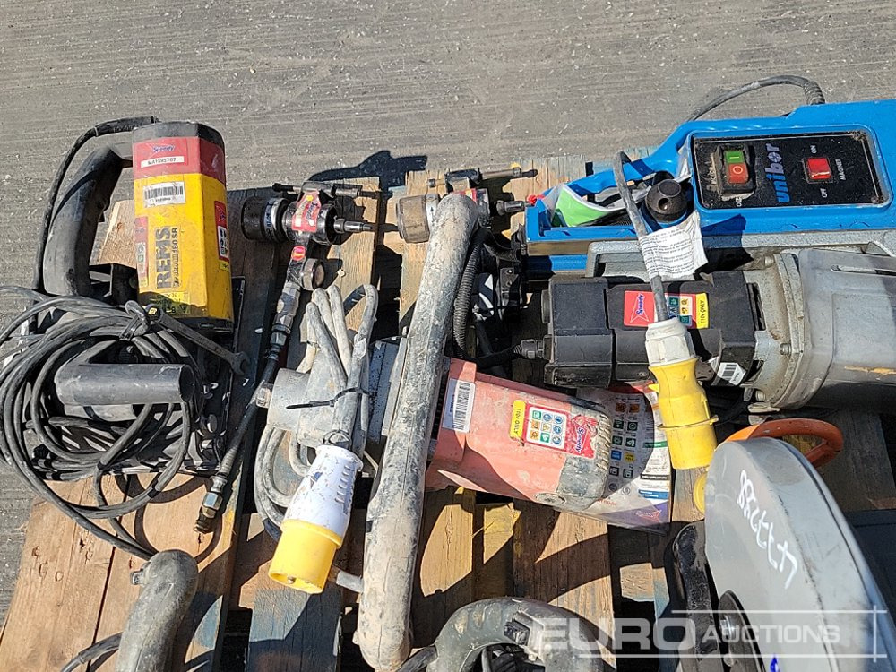 Equipamento de construção Unibor 110 Vot Mag Drill, Alfra Rotabest 110 Volt Mag Drill, 110 Volt Paddle Mixer (3 of), 100Volt Evolution Cut off Saw, 110 Volt REMS Sander: foto 12
