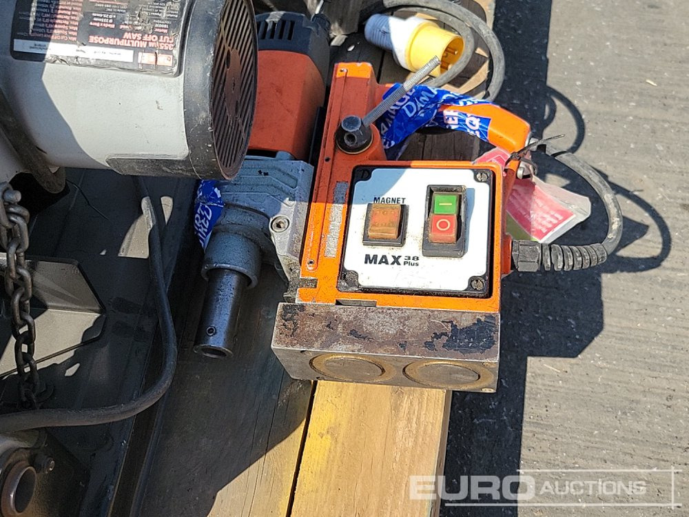 Equipamento de construção Unibor 110 Vot Mag Drill, Alfra Rotabest 110 Volt Mag Drill, 110 Volt Paddle Mixer (3 of), 100Volt Evolution Cut off Saw, 110 Volt REMS Sander: foto 22