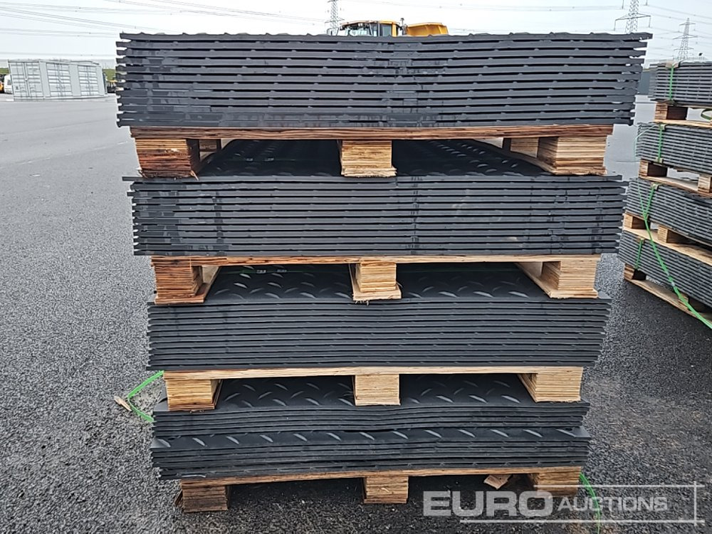 Unused 2025 12pcs 8'x 4'x12mm Ground Protection Mats (4 of) - Equipamento de construção: foto 4 Unused 2025 12pcs 8'x 4'x12mm Ground Protection Mats (4 of) - Equipamento de construção: foto 4