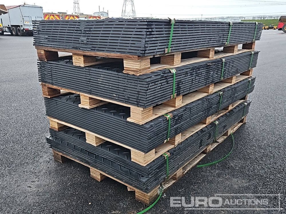 Unused 2025 12pcs 8'x 4'x12mm Ground Protection Mats (4 of) - Equipamento de construção: foto 5 Unused 2025 12pcs 8'x 4'x12mm Ground Protection Mats (4 of) - Equipamento de construção: foto 5