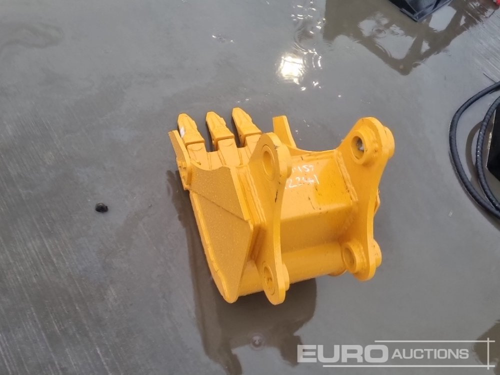 Unused 2025 Captok 12" Digging Bucket 45mm Pin to suit 4-6 Ton Excavator - Balde: foto 4 Unused 2025 Captok 12" Digging Bucket 45mm Pin to suit 4-6 Ton Excavator - Balde: foto 4