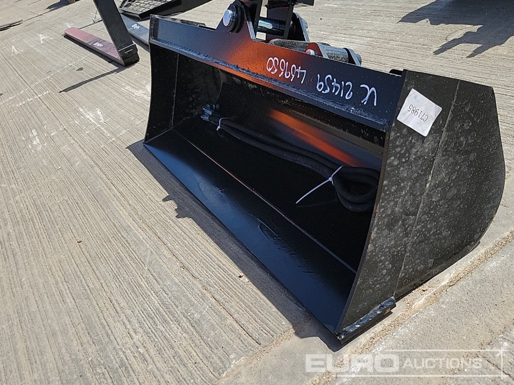 Balde novo Unused 2025 Captok 40" Hydraulic Tilting Bucket 25mm Pin to suit Mini Excavator: foto 9