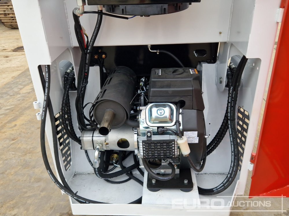 Mini pá carregadora Unused 2025 Newrick JC25: foto 13