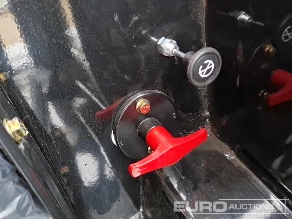 Mini pá carregadora Unused 2025 Newrick JC25: foto 33