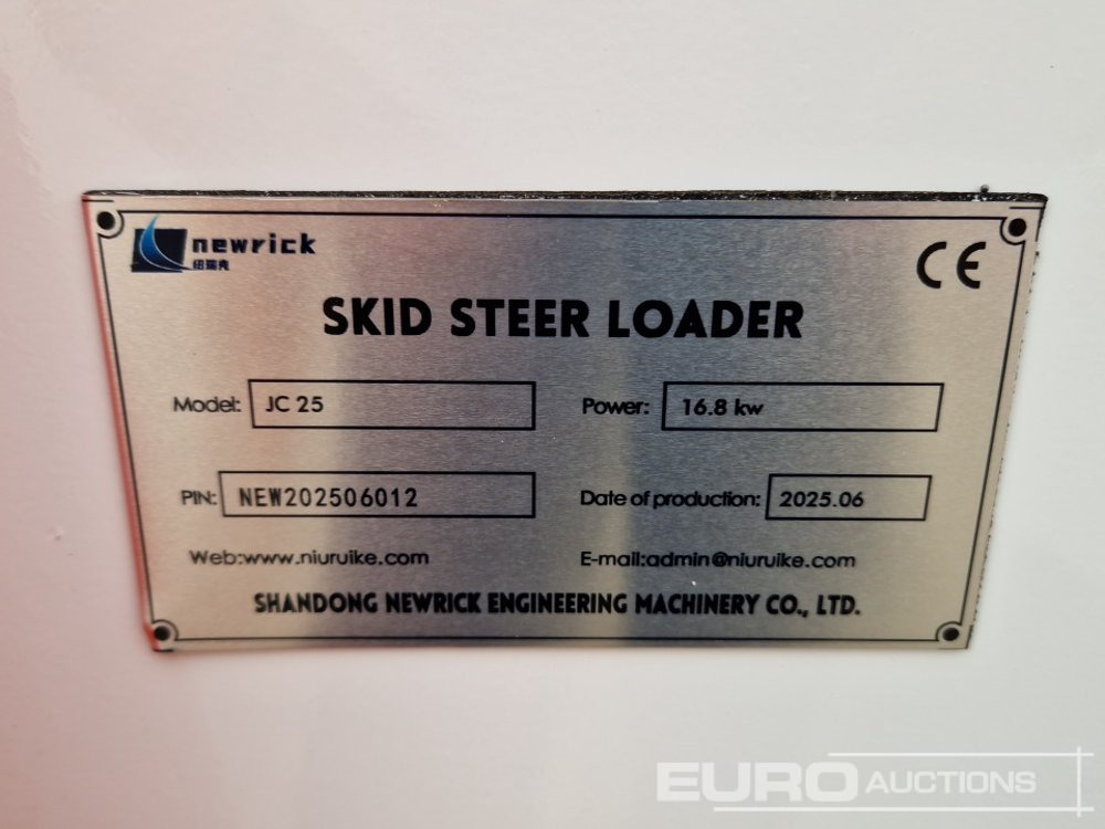 Mini pá carregadora Unused 2025 Newrick JC25: foto 35