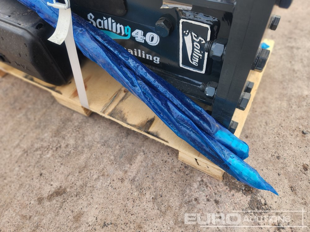 Unused 2025 Sailing 40 Hydraulic Breaker 30mm Pin to suit Mini Excavator - Martelo hidráulico: foto 5 Unused 2025 Sailing 40 Hydraulic Breaker 30mm Pin to suit Mini Excavator - Martelo hidráulico: foto 5