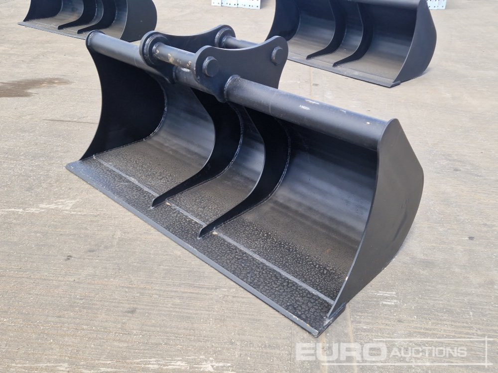 Unused 70" Ditching Bucket 65mm Pin to suit 13 Ton Excavator - Balde: foto 1 Unused 70" Ditching Bucket 65mm Pin to suit 13 Ton Excavator - Balde: foto 1