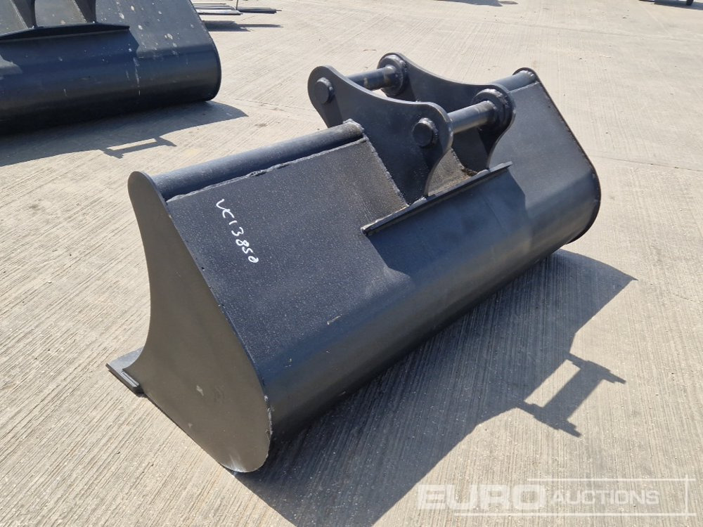 Unused 70" Ditching Bucket 65mm Pin to suit 13 Ton Excavator - Balde: foto 3 Unused 70" Ditching Bucket 65mm Pin to suit 13 Ton Excavator - Balde: foto 3