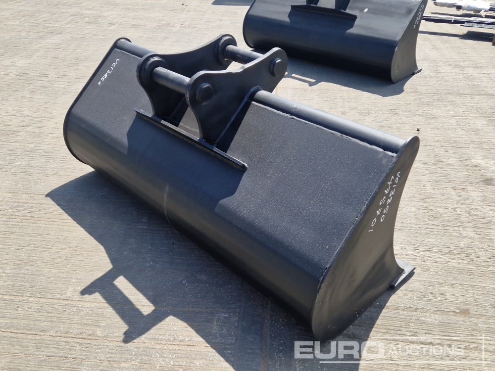 Unused 70" Ditching Bucket 65mm Pin to suit 13 Ton Excavator - Balde: foto 5 Unused 70" Ditching Bucket 65mm Pin to suit 13 Ton Excavator - Balde: foto 5