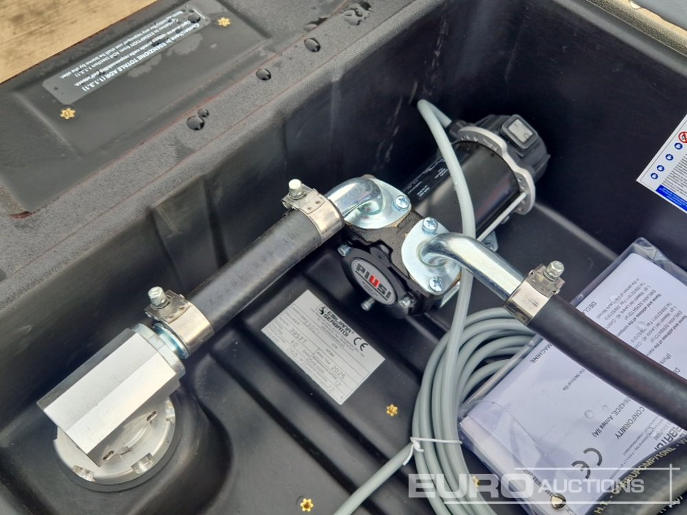 Depósito de armazenamento Unused Emiliana Serbatoi 330 Litre Carry Bowser: foto 6