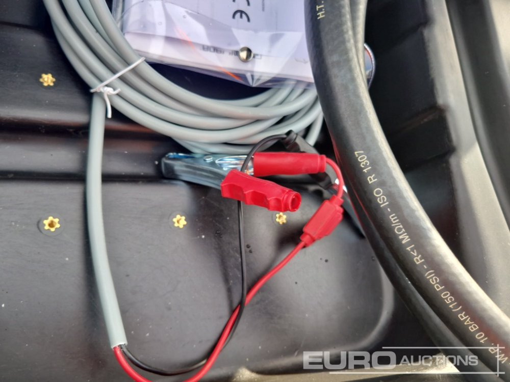 Depósito de armazenamento Unused Emiliana Serbatoi 330 Litre Carry Bowser: foto 9