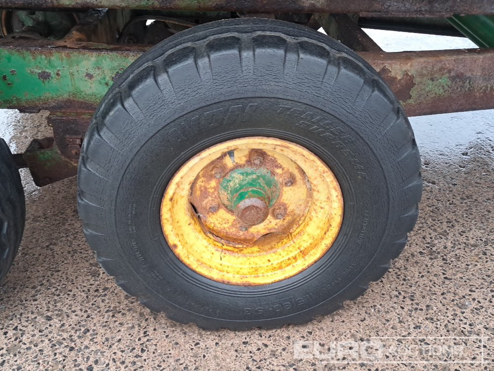 Reboque agrícola Unused Fraser 12' Twin Axle Grain Trailer: foto 12 Reboque agrícola Unused Fraser 12' Twin Axle Grain Trailer: foto 12