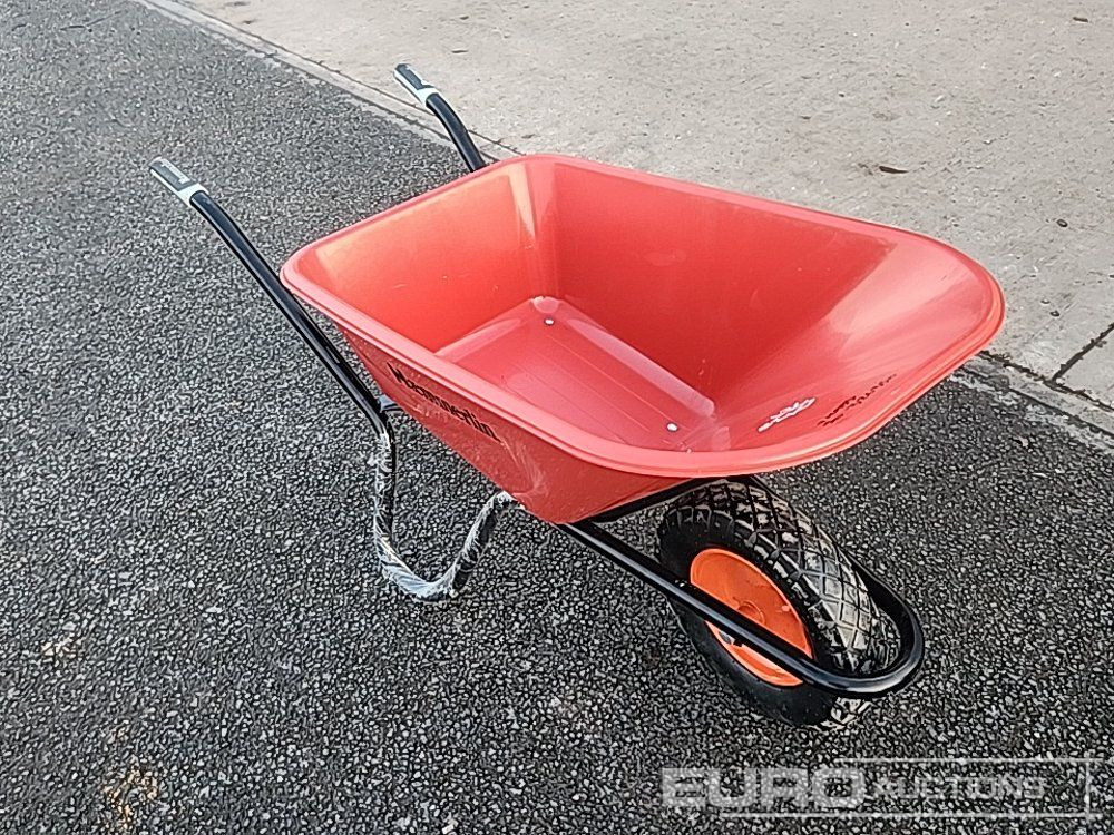 Unused Haemmerlin Plastic Tub Wheelbarrow - Equipamento de construção: foto 4 Unused Haemmerlin Plastic Tub Wheelbarrow - Equipamento de construção: foto 4