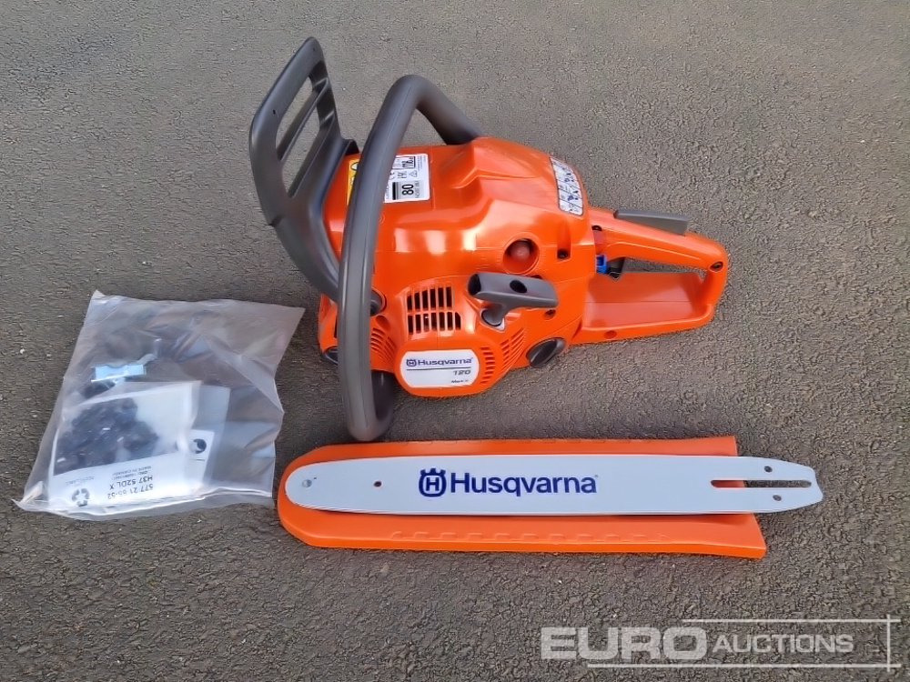 Unused Husqvarna 120 Mark II 14" Petrol Chain Saw - Equipamento para oficina: foto 2 Unused Husqvarna 120 Mark II 14" Petrol Chain Saw - Equipamento para oficina: foto 2