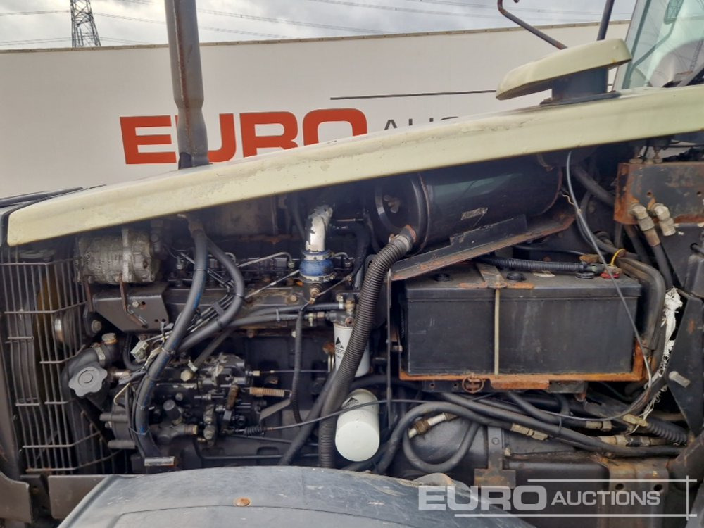 Trator Valtra 6400: foto 13