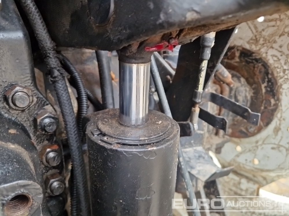 Trator Valtra 6400: foto 27