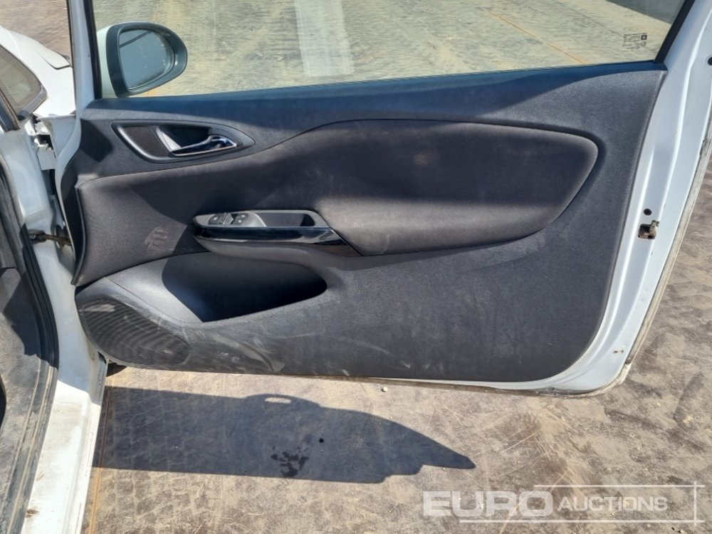 Veículo comercial 2017 Vauxhall Corsa: foto 26