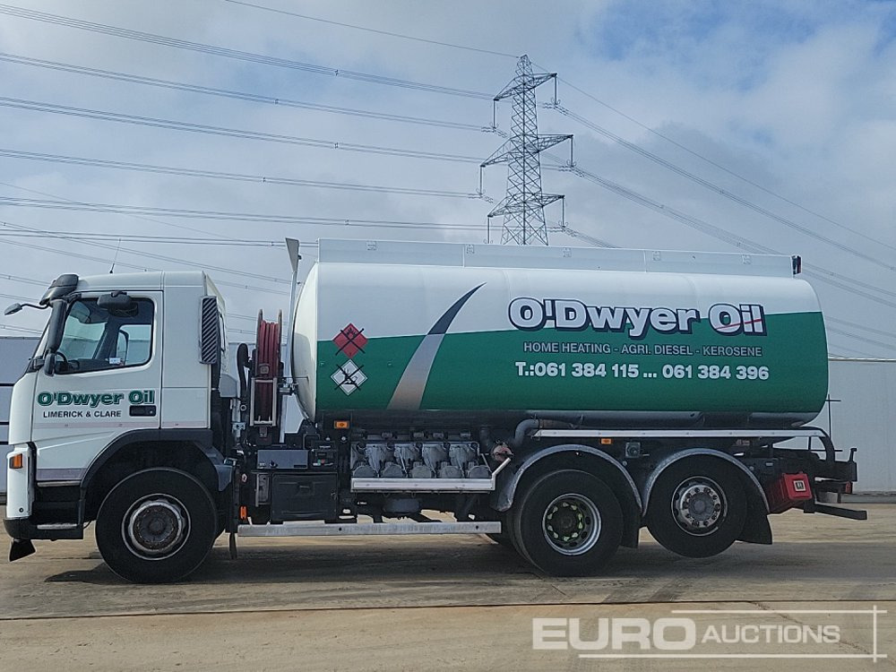 Volvo FM300 - Caminhão tanque: foto 2 Volvo FM300 - Caminhão tanque: foto 2