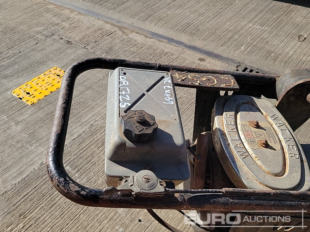 Máquina de asfalto Wacker Petrol Trench Compector: foto 18