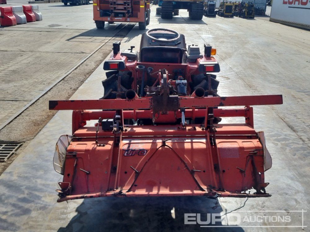 Yanmar F-6 - Mini trator: foto 4 Yanmar F-6 - Mini trator: foto 4