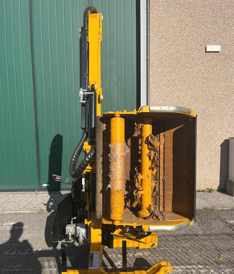 Braccio decespugliatore Orsi Agile 390 - Limpa bermas: foto 2 Braccio decespugliatore Orsi Agile 390 - Limpa bermas: foto 2