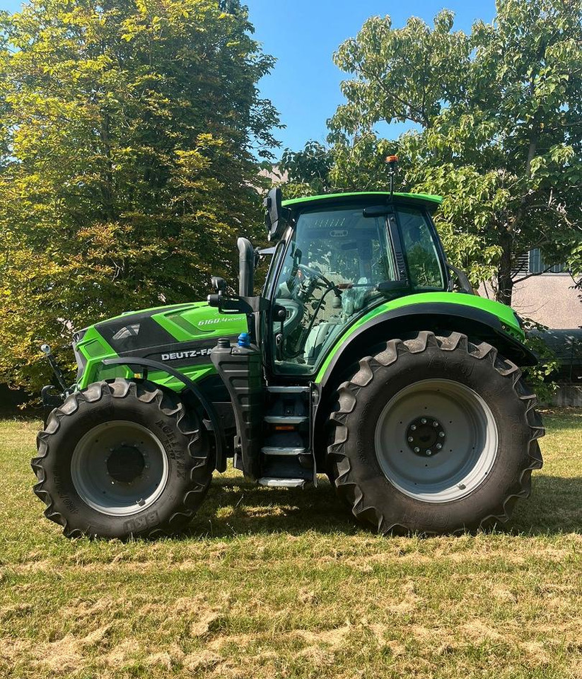 Trattore usato Deutz-Fahr Agrotron 6160.4 Rc-Shift - Trator: foto 4 Trattore usato Deutz-Fahr Agrotron 6160.4 Rc-Shift - Trator: foto 4
