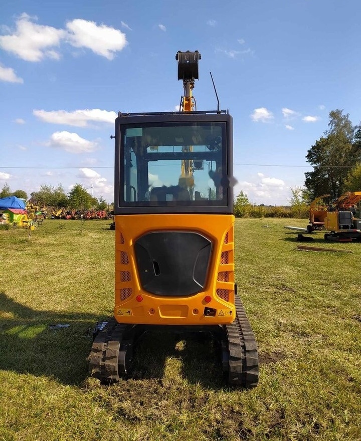 RME30 - Mini escavadeira: foto 2 RME30 - Mini escavadeira: foto 2