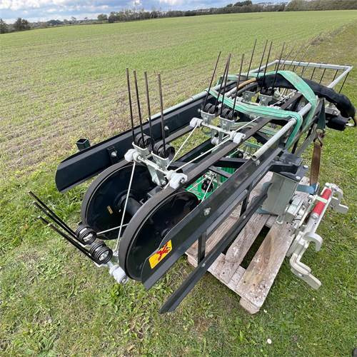 ABC Robo Evo Rake - Cortador de grama: foto 1 ABC Robo Evo Rake - Cortador de grama: foto 1
